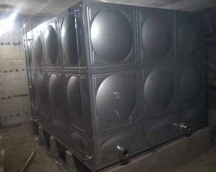 云阳不锈钢保温水箱的焊接方法